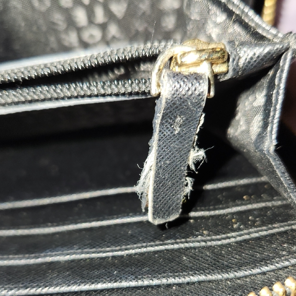 Kate Spade Black and Cream Wallet - Picture 5 of 9